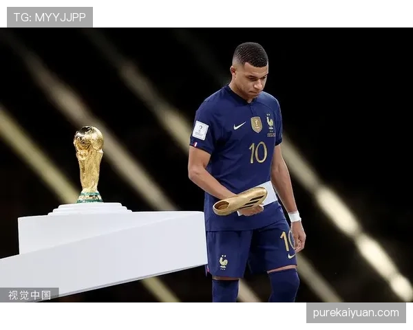 姆巴佩的个人奖项与团队荣誉是否支撑其历史地位？